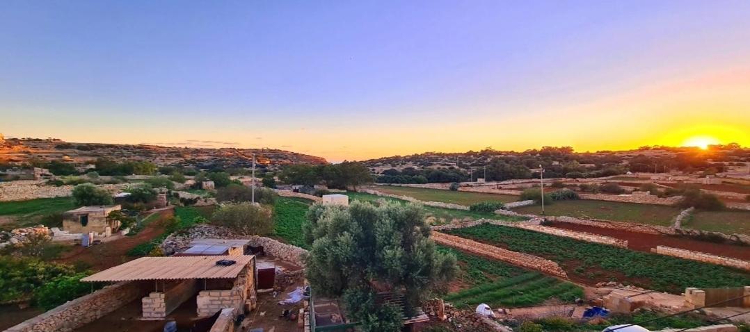 Valley View Qrendi Ngoại thất bức ảnh